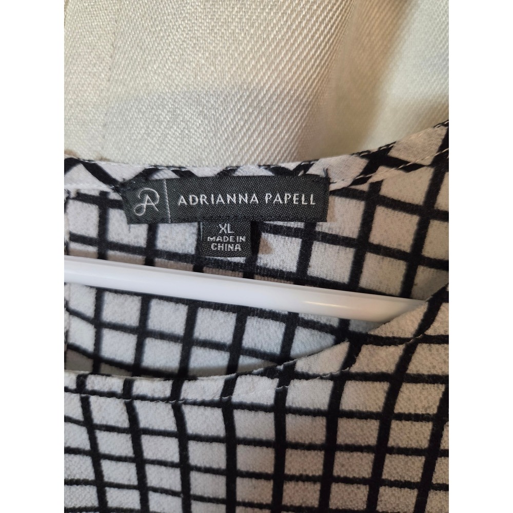 Adrianna Papell Womens XL Black White Grid Windowpane Short Sleeve Blouse Top - Picture 2 of 9